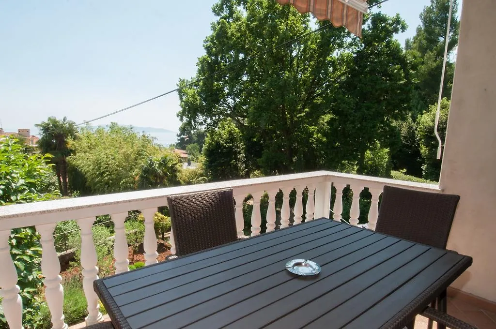 Apartments Villa Salona