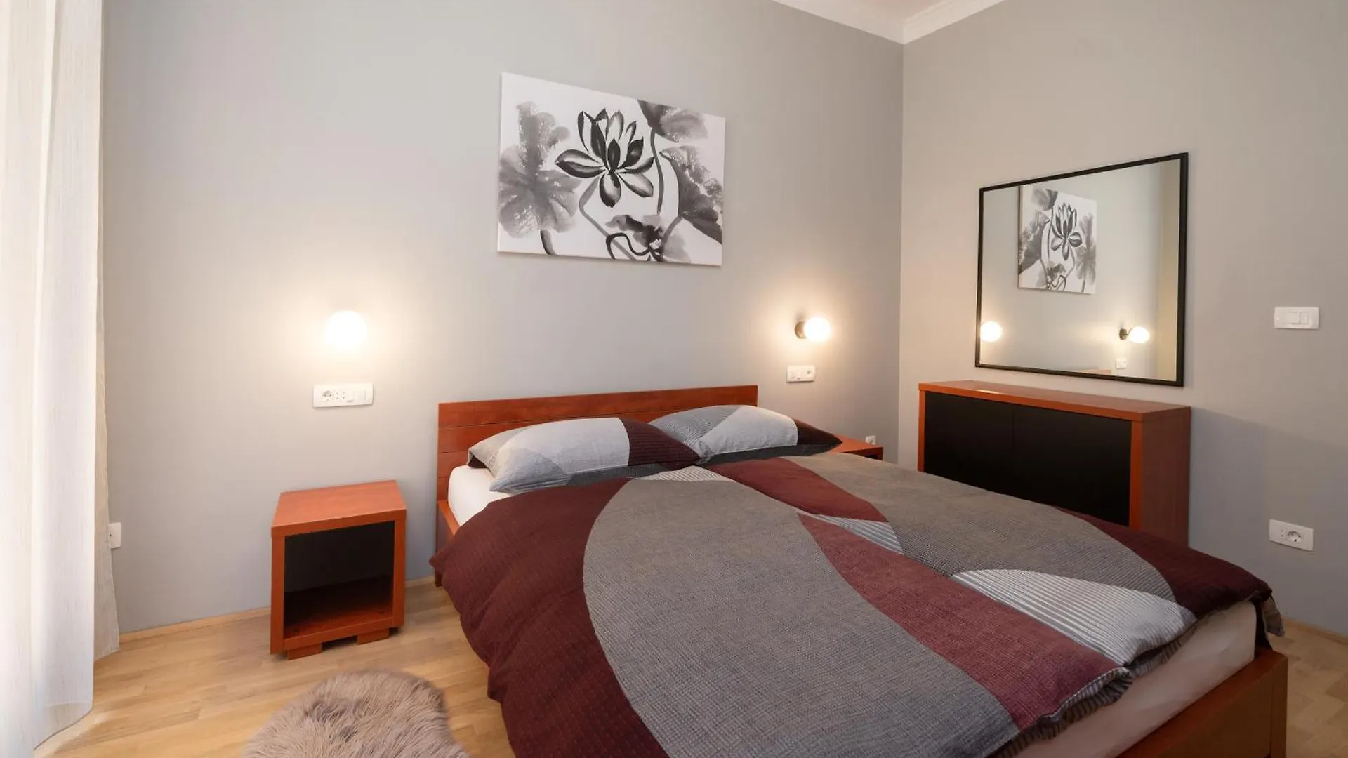 Apartments Villa Salona Horvátország