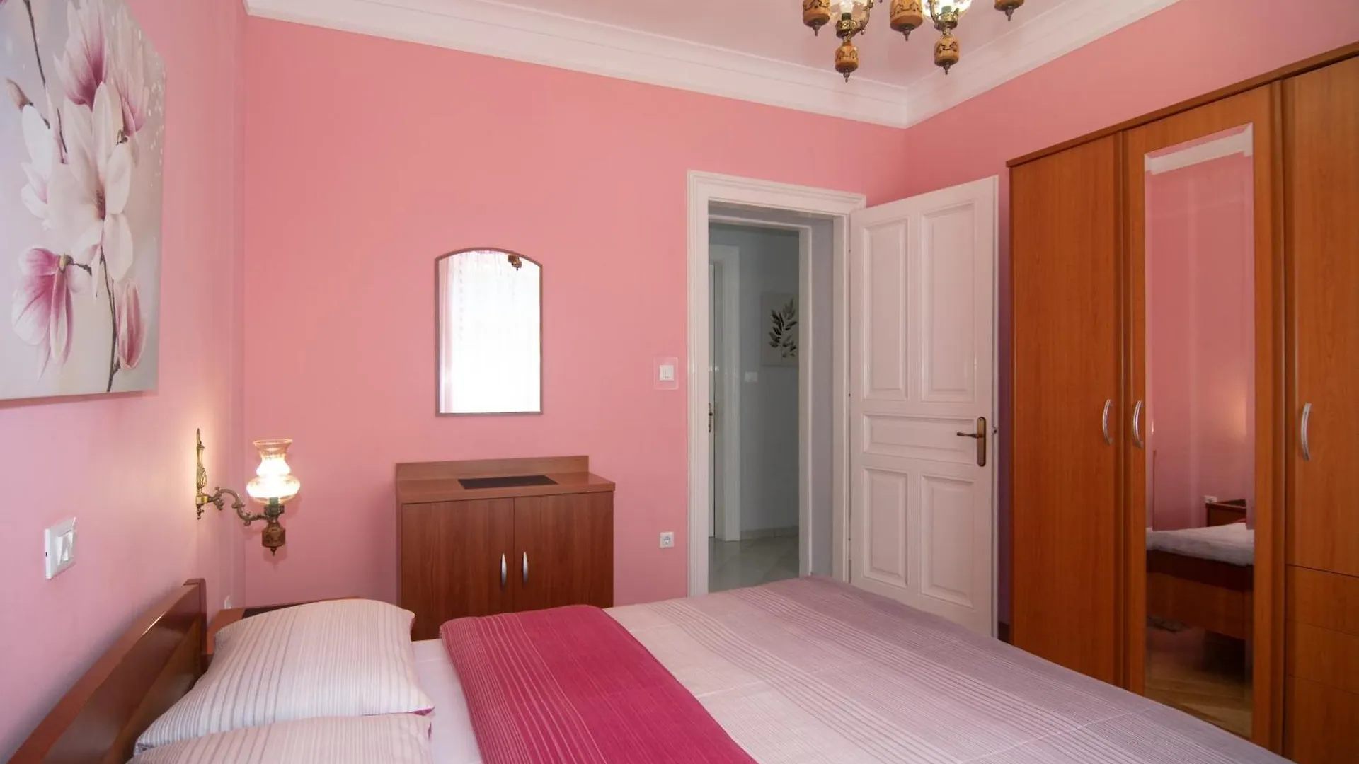 Apartments Villa Salona
