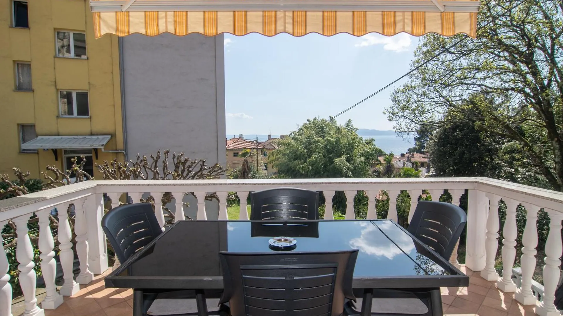 Apartments Villa Salona