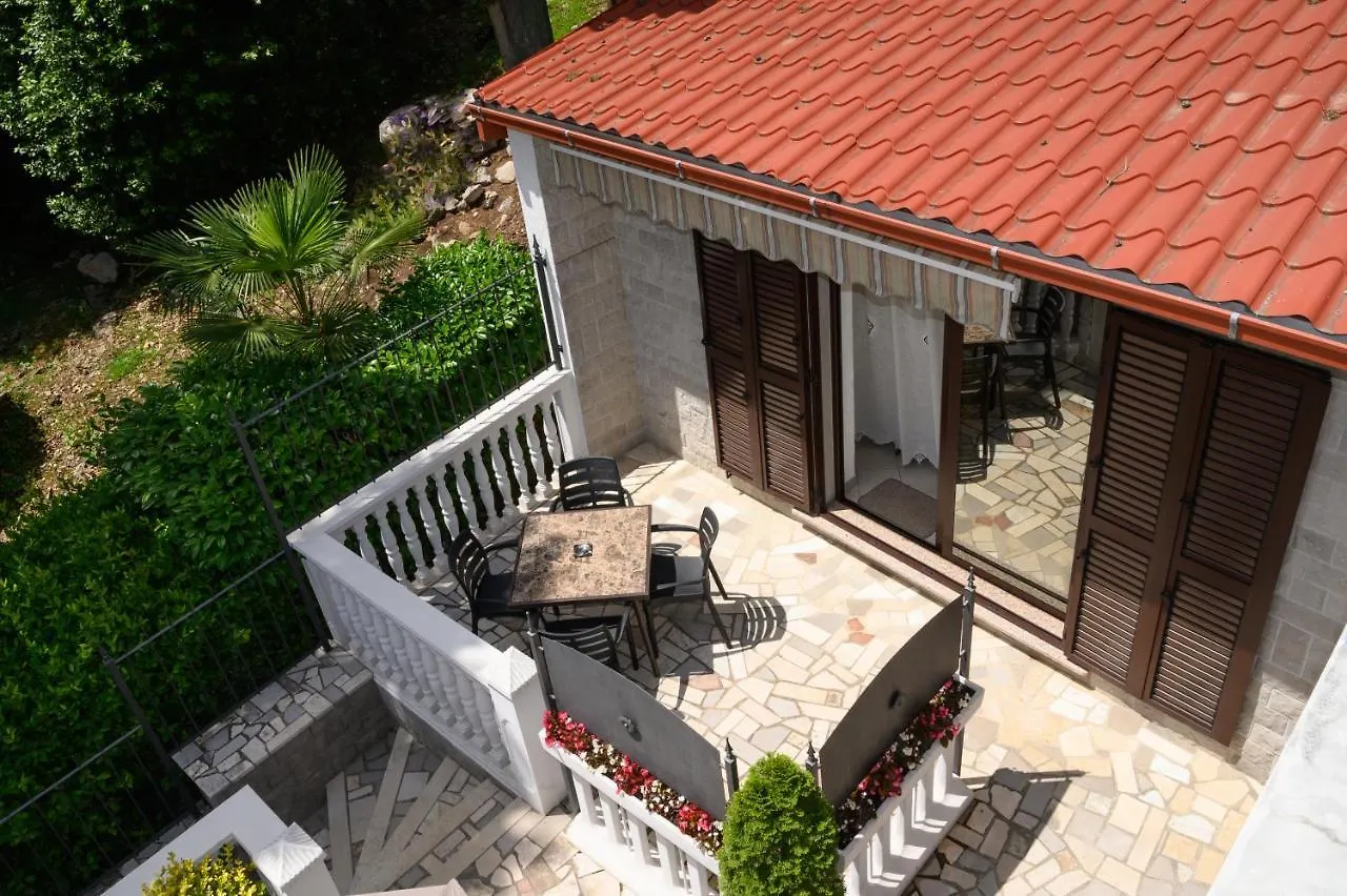 Apartments Villa Salona